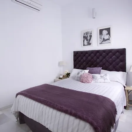 Plaza Pilatos Appartement *
